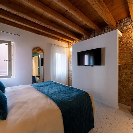 Spaccavento Boutique 3*