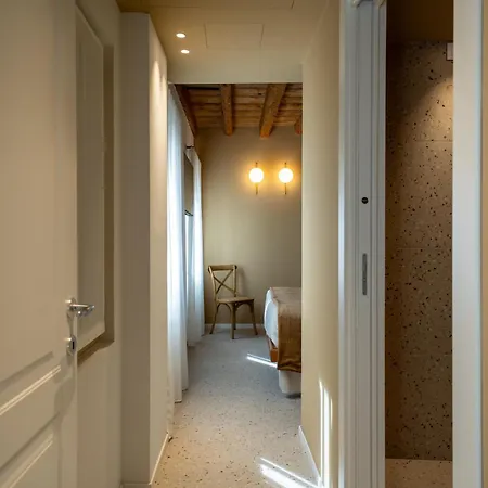 Πανσιόν Spaccavento Boutique 3*